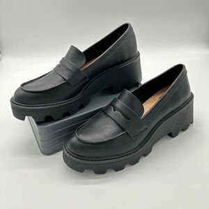 NWOB - Dolce Vita - Platform Loafers - Black - Sz 11